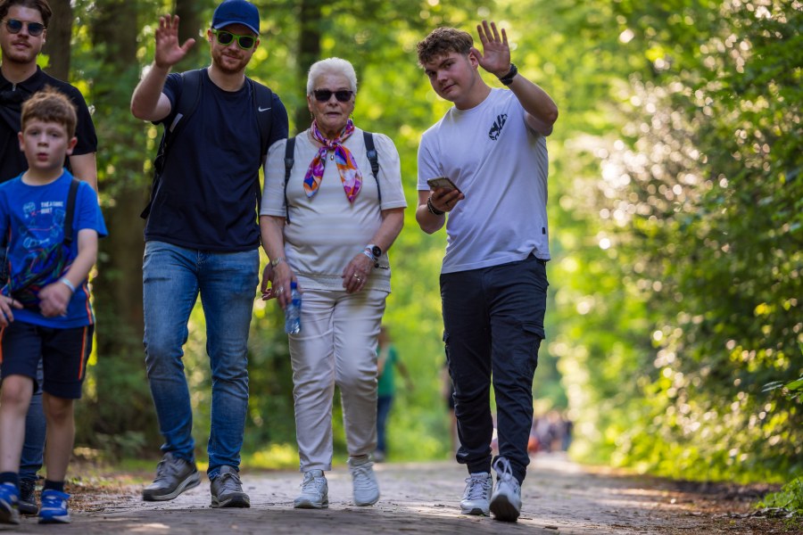 Emmener Viertage-Marsch 2026 – Abend 2